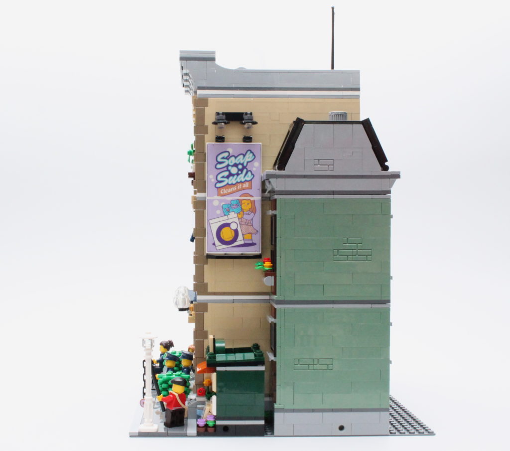 10278 Police Station 15