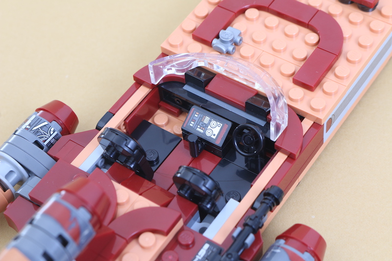 LEGO Star Wars 75271 Luke Skywalker’s Landspeeder review 10