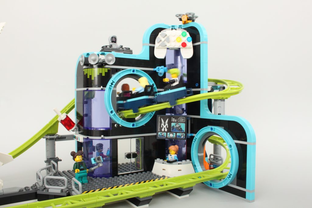 lego city 60421 Robot World Roller Coaster Park review 16 1024x683