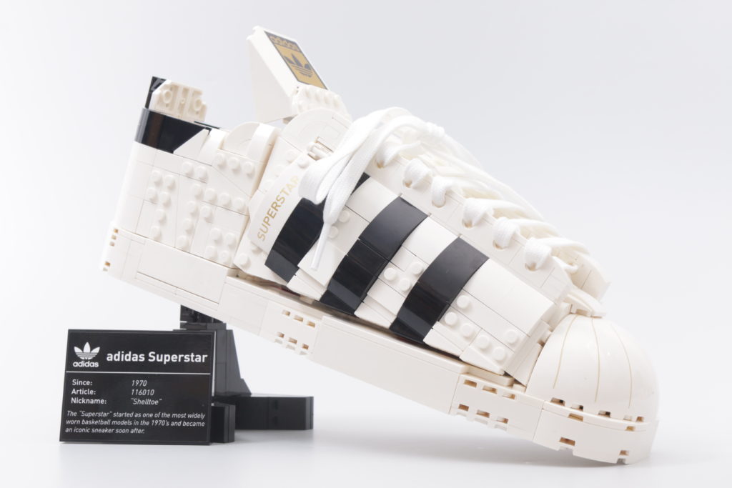 LEGO Creator Expert 18 plus 10282 Adidas Superstar review 49