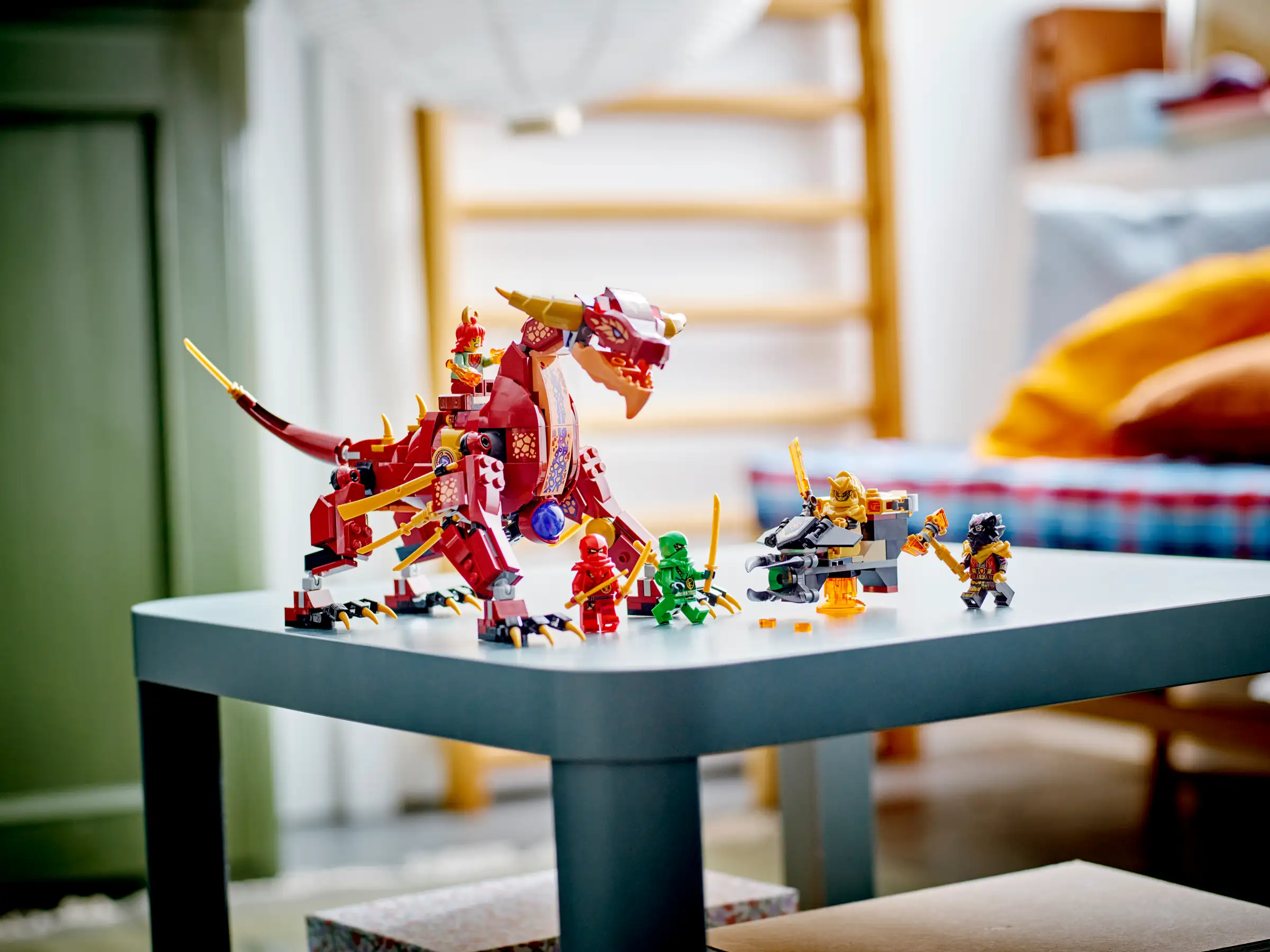 LEGO NINJAGO 71793 Heatwave Transforming Lava Dragon 11