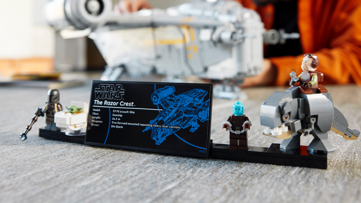 LEGO Star Wars 75331 The Razor Crest featured 4