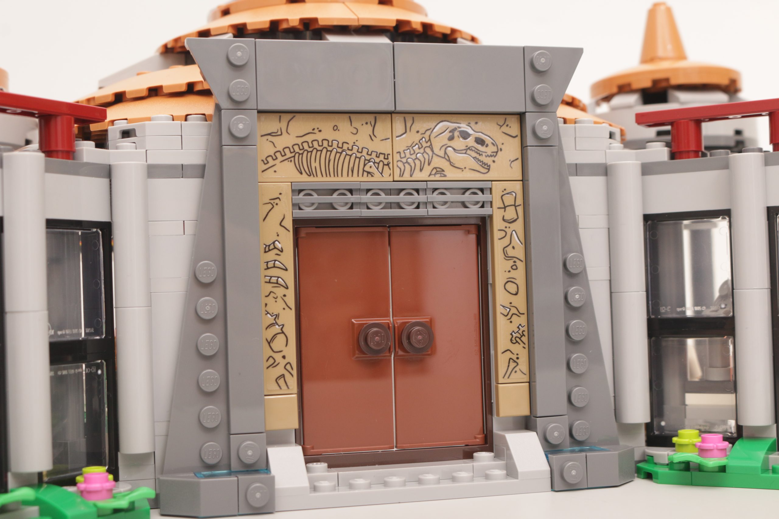 LEGO Jurassic Park 76961 Visitor Centre T. rex Raptor Attack review 18 scaled