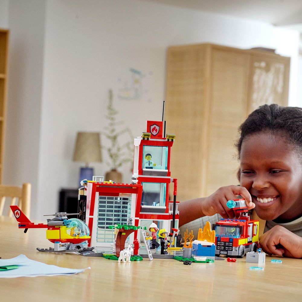 LEGO CITY 60320 Fire Station 4