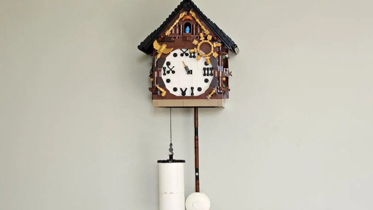 Working clock hits 10K in time for LEGO Ideas review