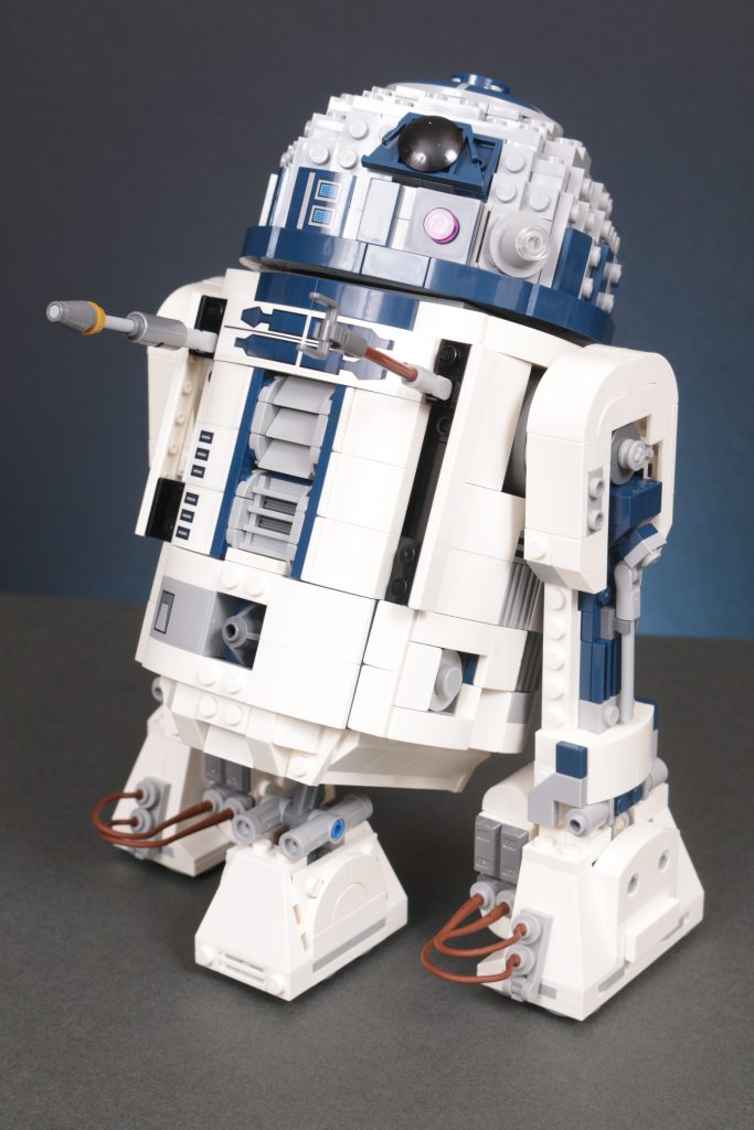 LEGO Star Wars 75379 R2 D2 review 9 683x1024