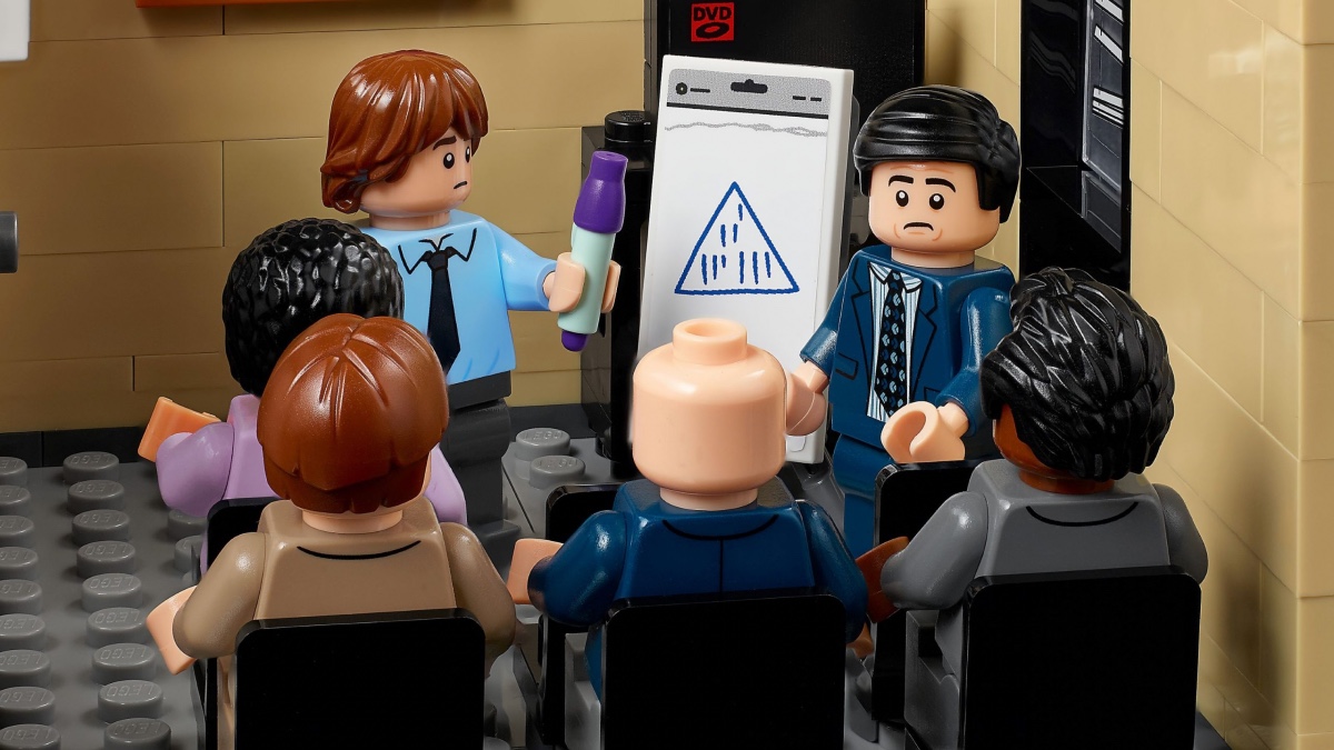 Steve Carrell reacts to LEGO Ideas 21336 The Office