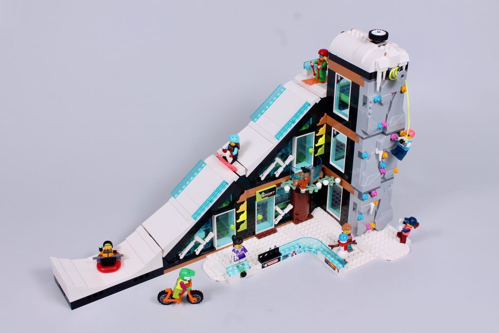 LEGO City 60366 Ski and Climbing Center review 2 1024x683