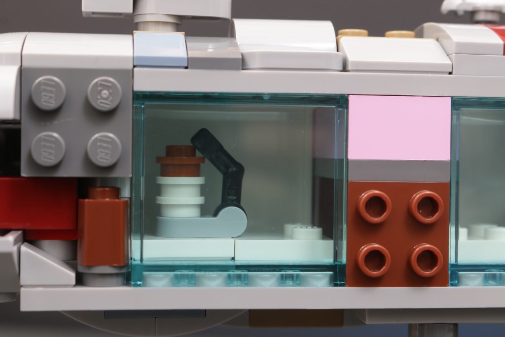 LEGO Star Wars 75405 Home One Starcruiser review 15 1024x683