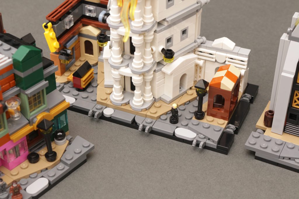 LEGO Harry Potter 76444 Diagon Alley Wizarding Shops review 17 1024x683