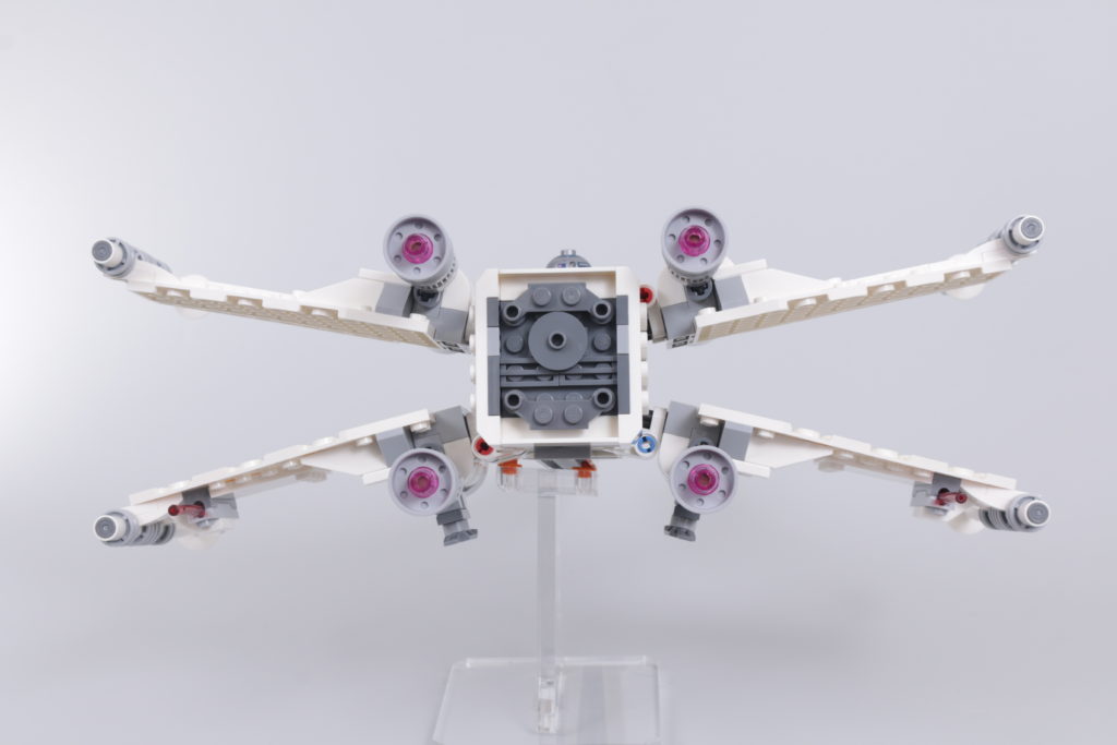 Comparing LEGO Star Wars X Wings – first best and latest 37