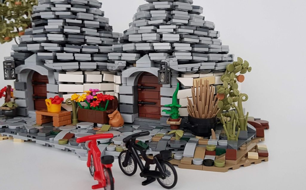 LEGO Ideas THE TRULLI OF ALBEROBELLO 2