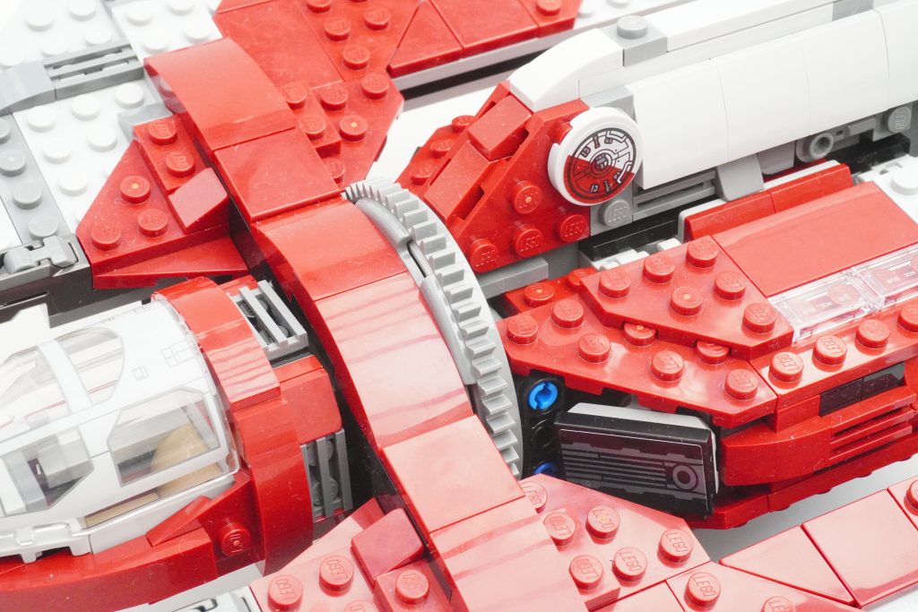 LEGO Star Wars 75362 Ahsoka Tanos T 6 Jedi Shuttle Review 6 1024x683
