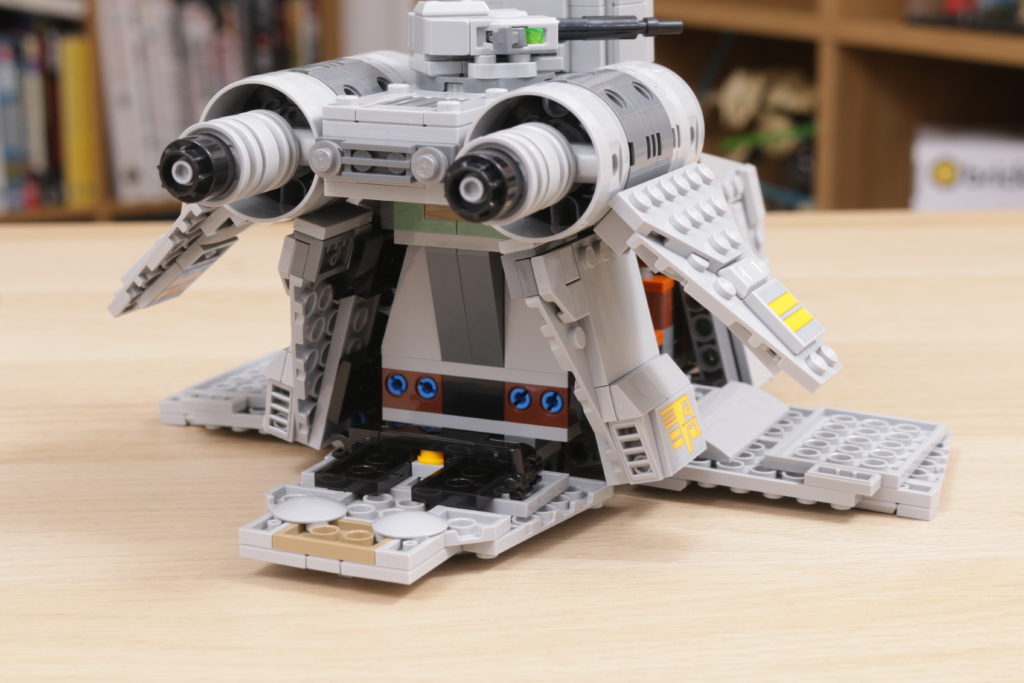 LEGO Star Wars 75338 Ambush on Ferrix review 13 1024x683