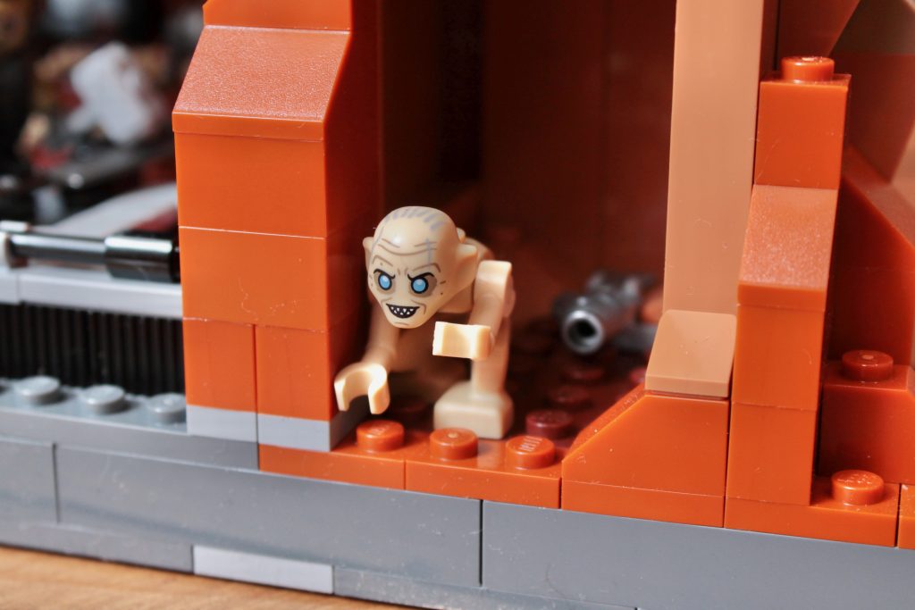 LEGO Icons 10333 The Lord of the Rings Barad dur review 31 1024x683