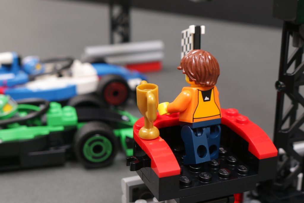 LEGO City 60474 F1 Grid with VCARB Sauber Race Cars review 7 1024x683