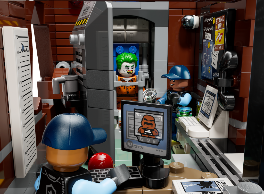 LEGO Batman 76300 Arkham Asylum 4 1024x753