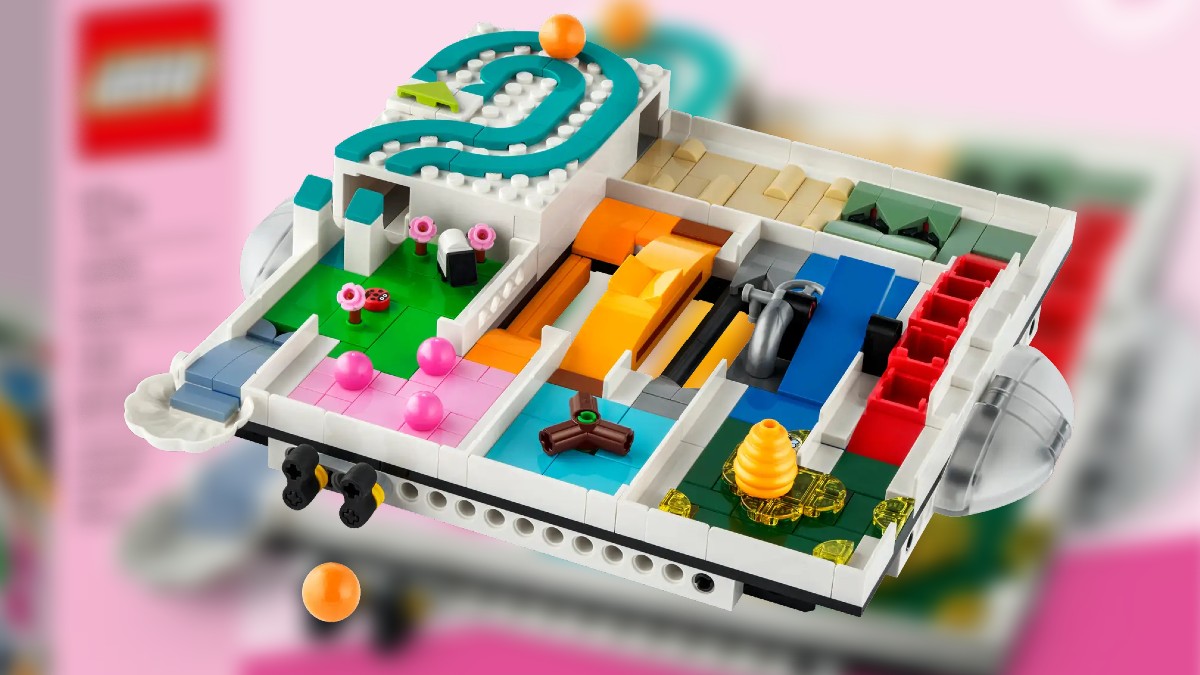 Up to five new free LEGO gifts available right now