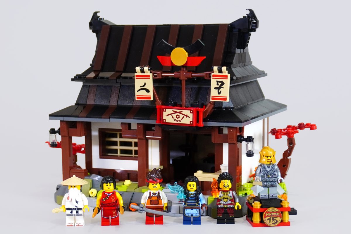 LEGO NINJAGO 71858 Four Weapons Blacksmith 15th Anniversary review 43 1200x800