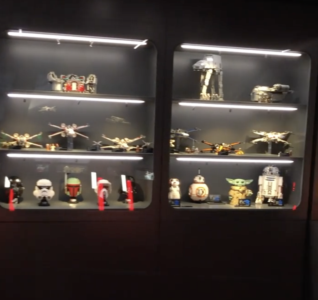 LEGO Star Wars room Billund HQ 2 1024x967