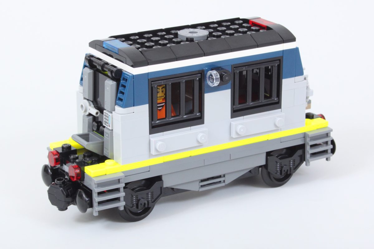 lego city 60508 police train heist review featured 26 1200x800