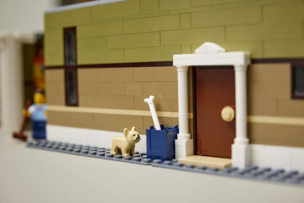 LEGO Icons 10326 Natural History Museum 7 1024x683