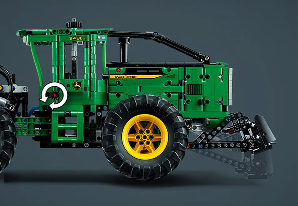 LEGO 42157 John Deere 948L II Skidder 2
