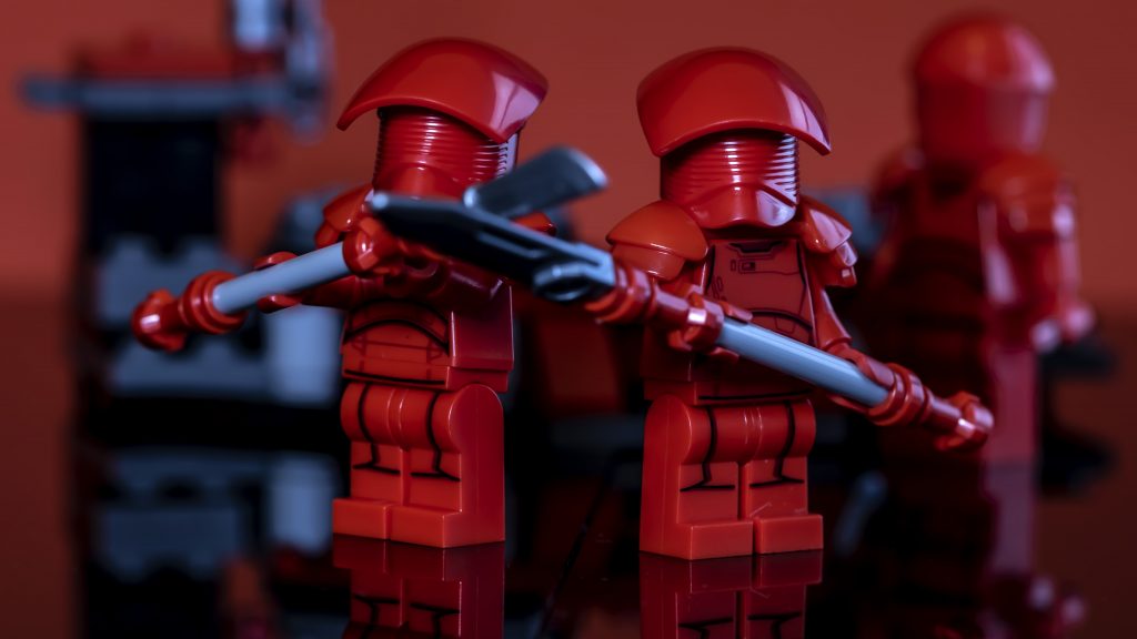 LEGO Star Wars 75225 Elite Praetorian Guard Battle Pack review