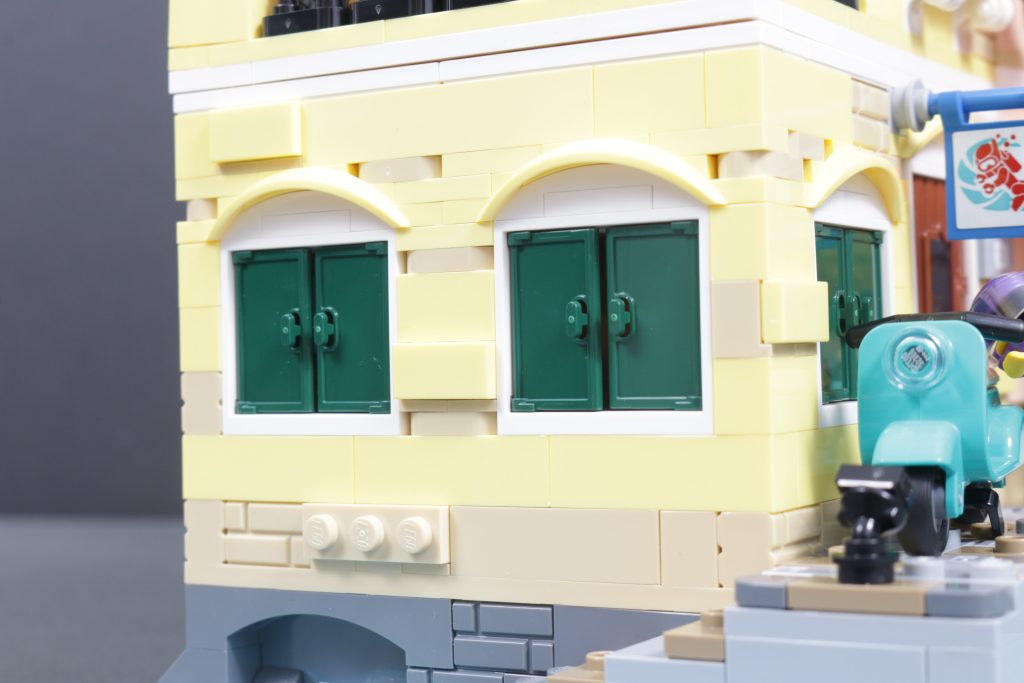 LEGO Ideas 21359 Italian Riviera review 25 1024x683