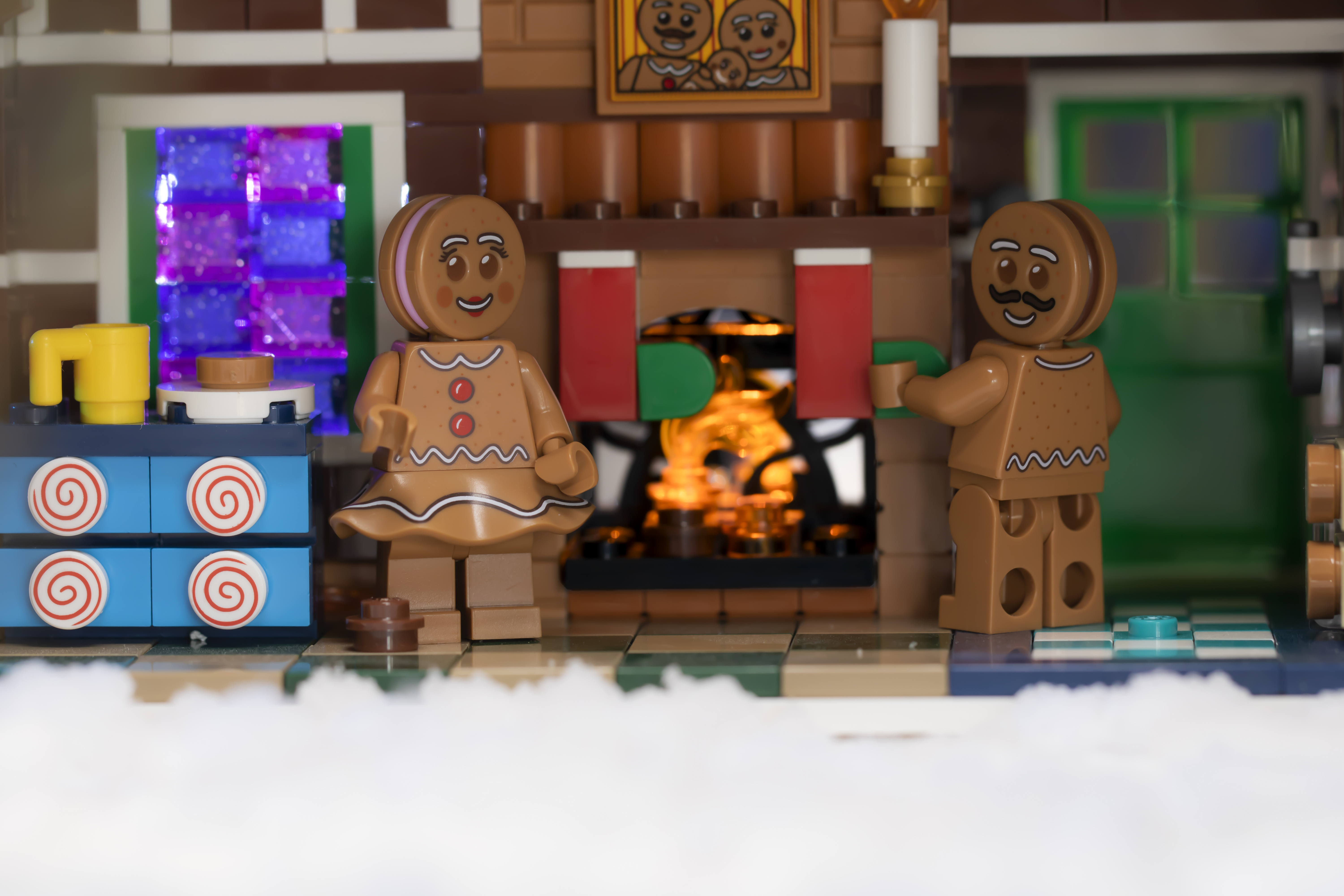 Brick Pic of the Day: Gingerbread Stockings