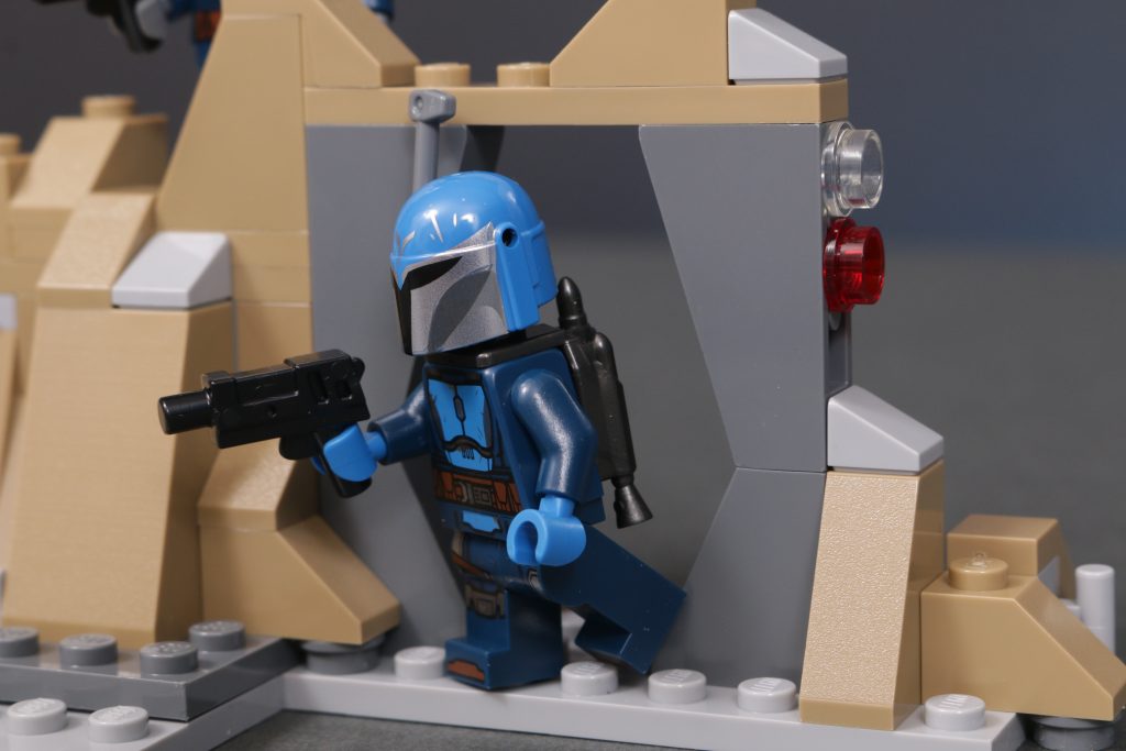 LEGO Star Wars 75373 Ambush on Mandalore Battle Pack review 8 1024x683
