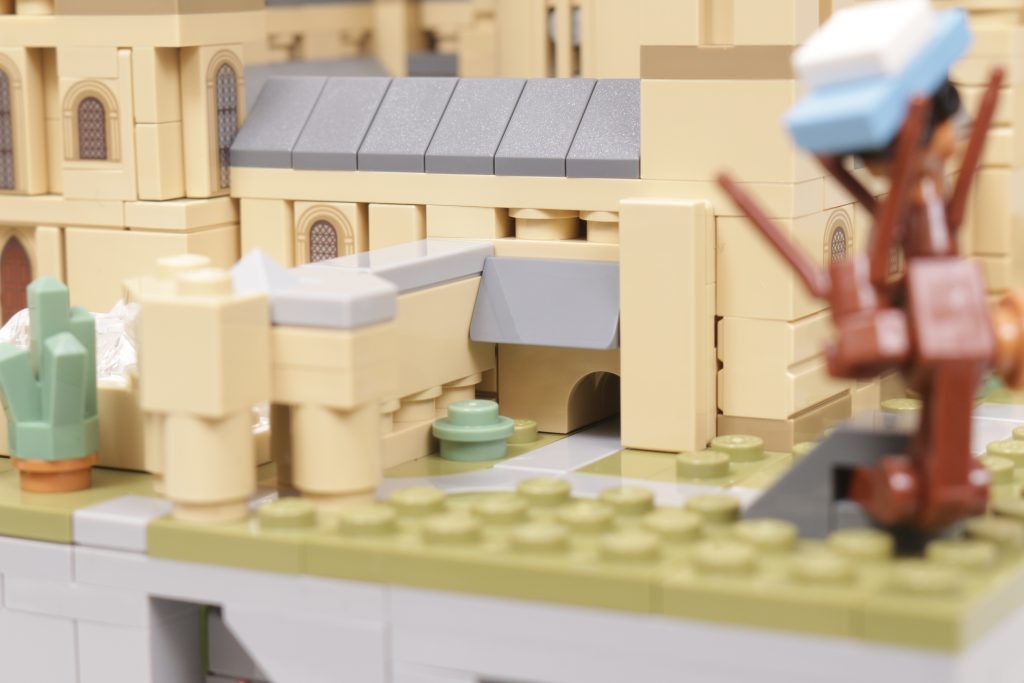 LEGO Harry Potter 76419 Hogwarts Castle and Grounds review 27 1024x683