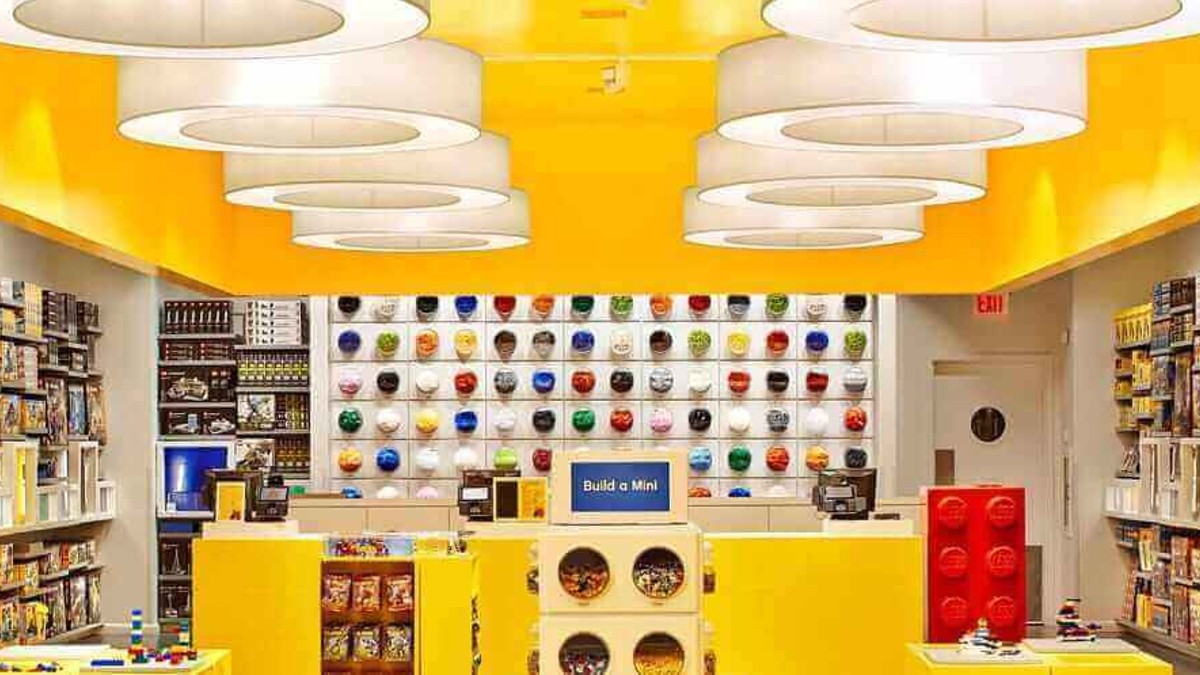 Paper-based Pick-a-Brick cups are appearing in LEGO stores