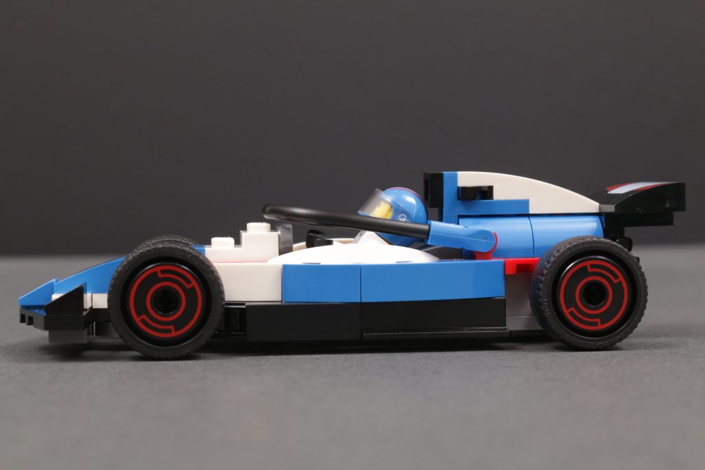 LEGO City 60474 F1 Grid with VCARB Sauber Race Cars review 24 1024x683