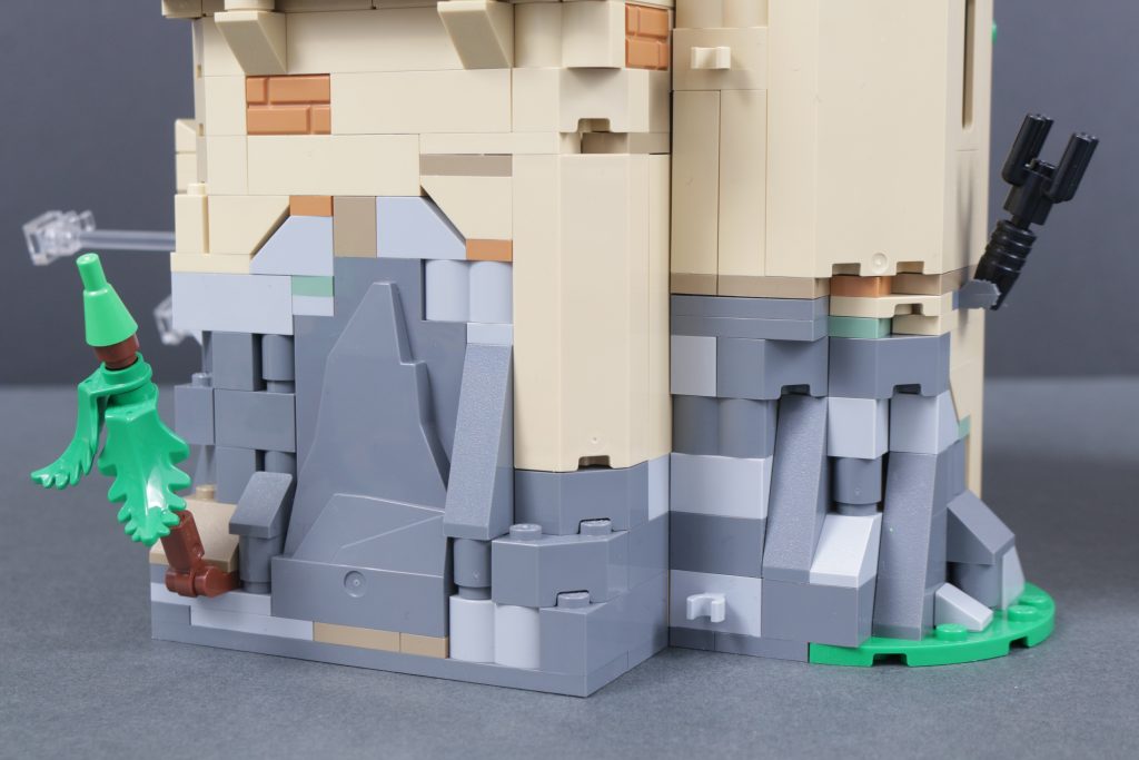 LEGO Harry Potter 76447 Hogwarts Castle Flying Lessons LEGO Castle conversion 12 1024x683