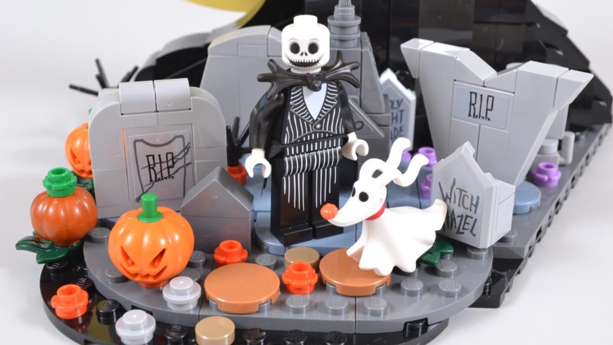 2024 is the best year yet for LEGO dogs of all shapes and sizes 