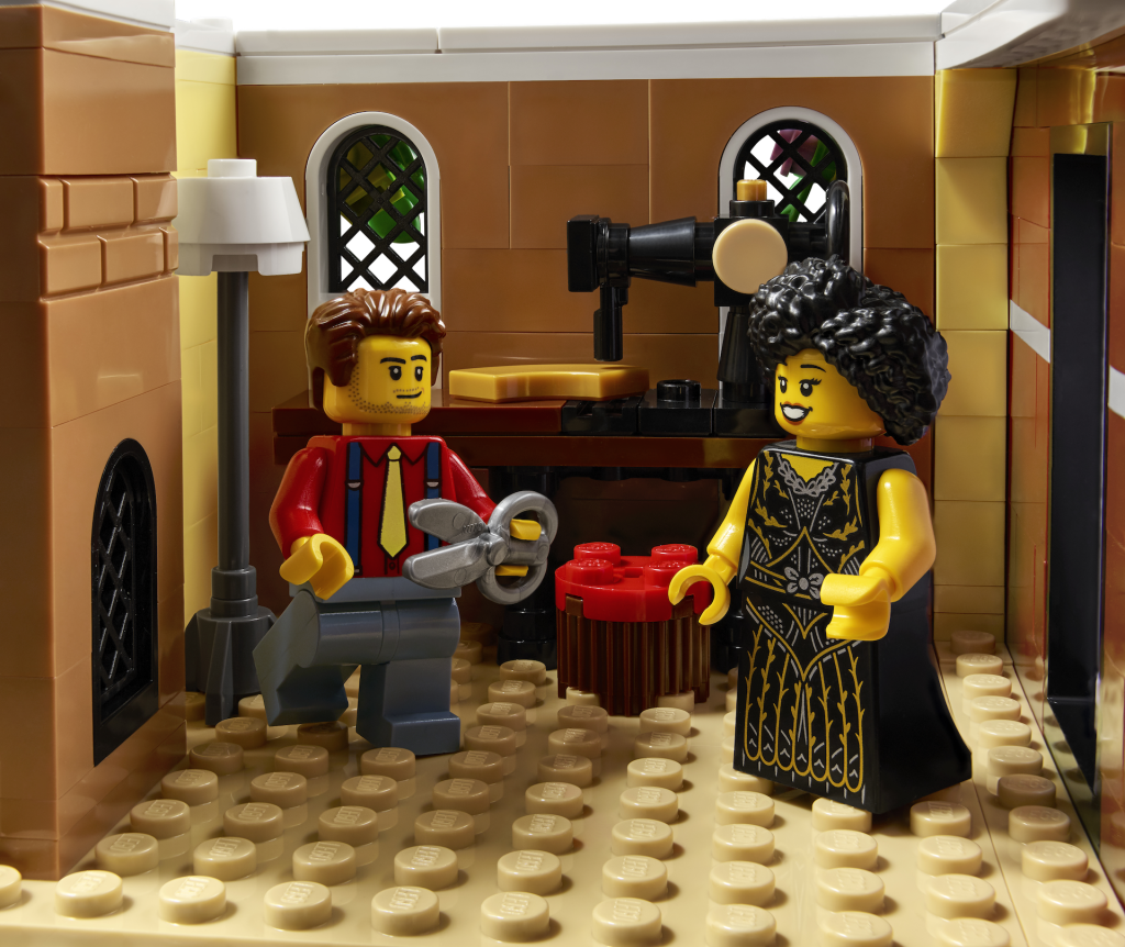 LEGO Icons 10312 Jazz Club 14 1024x862