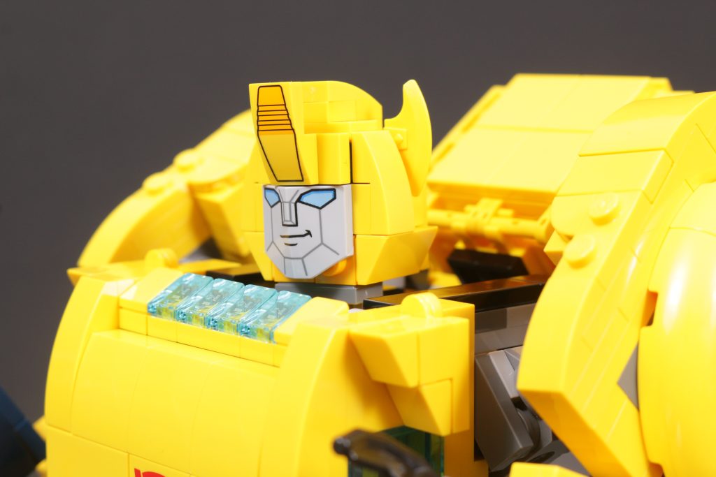 LEGO Icons Transformers 10338 Bumblebee review 8 1024x683