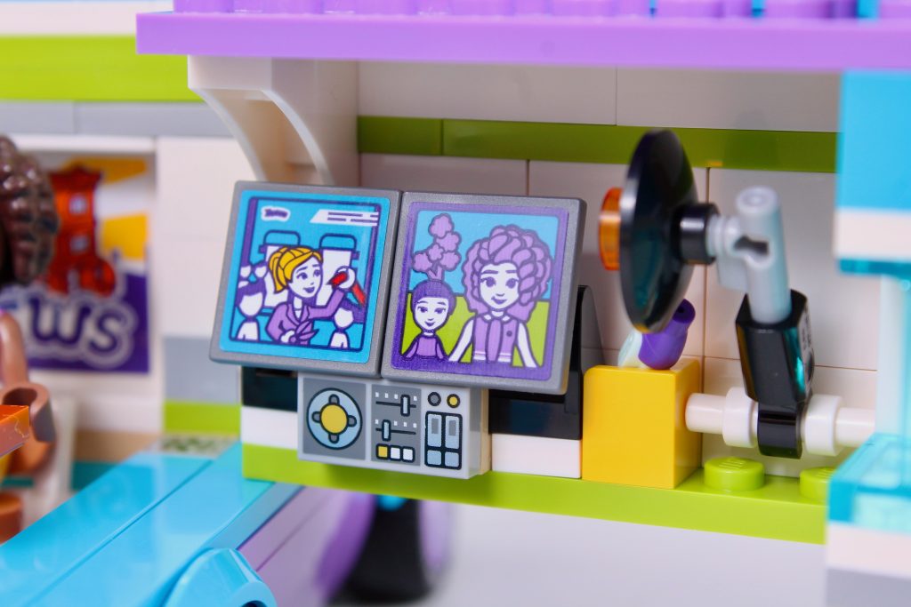 LEGO Friends 41749 Newsroom Van review 7 1024x683