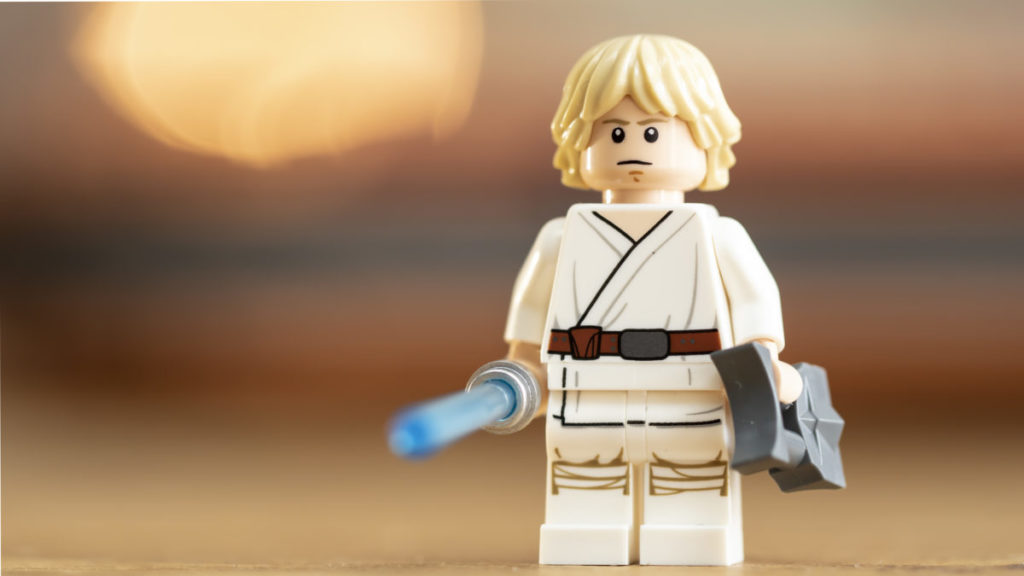 LEGO Star Wars 75431 UCS Lukes Landspeeder 24 1024x576