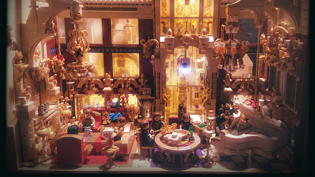 Brick Pic of the Day: LEGO Palace