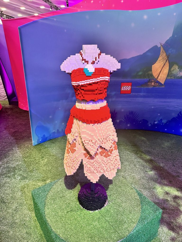 d23 disney princess dress lego 1 768x1024