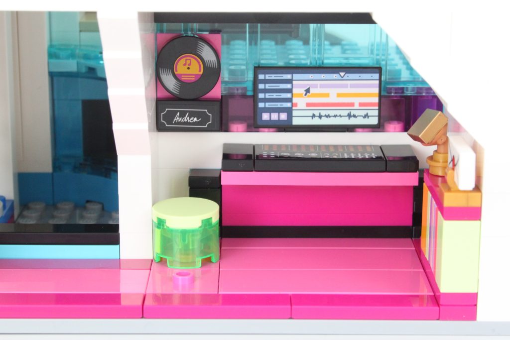 lego friends 42639 andreas modern mansion review 20 1024x683