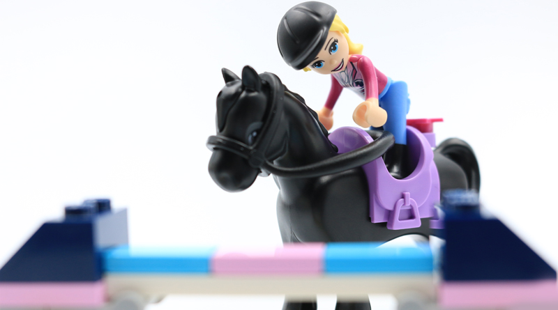 LEGO Friends 41367 Stephanie's Show Jumping review