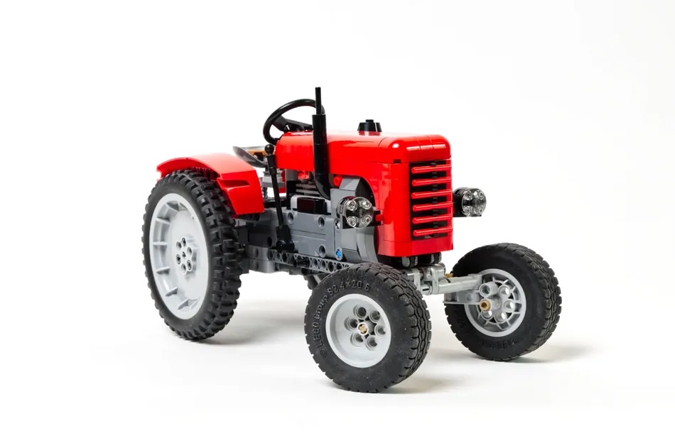 LEGO Ideas Classic Tractor 3