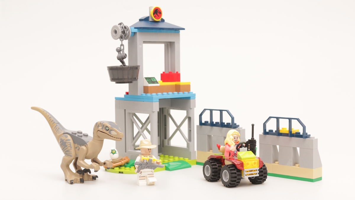 LEGO Jurassic Park 76957 Velociraptor Escape review