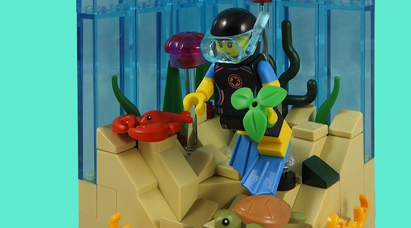 LEGO Collectible Minifigures Series 20 vignettes: Sea Rescuer