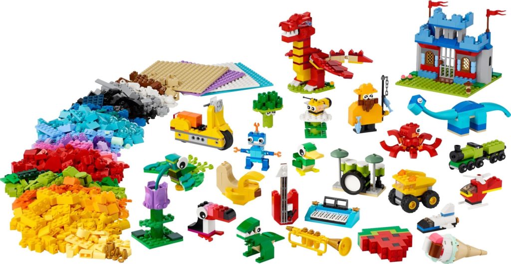 LEGO Classic 11020 Build Together 3 1024x529