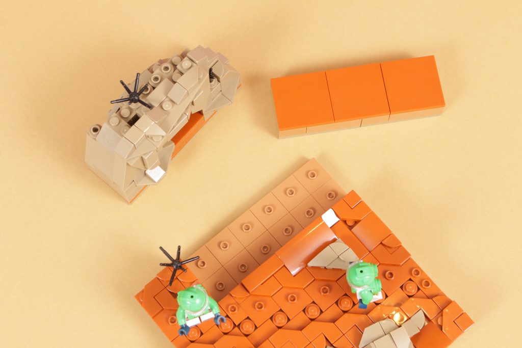 How to LEGO – Building space terrain part I step by step 43 1024x683