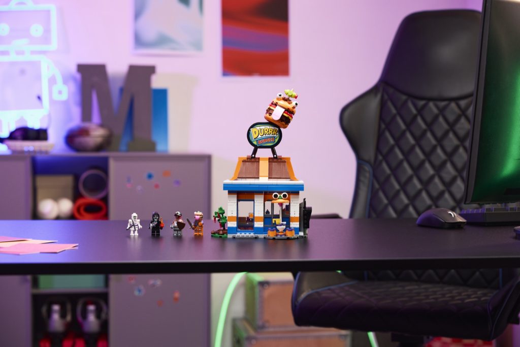 LEGO Fortnite 77076 Durrr Burger Restaurant 3 1024x683